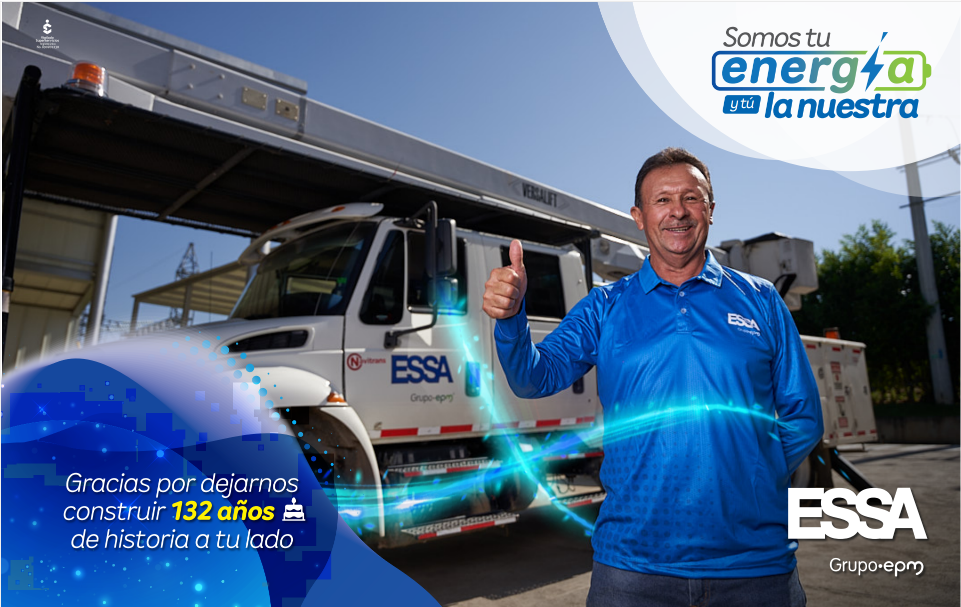 Somos tu energía y tú la nuestra. Gracias por dejarnos construir 132 años de historia a tu lado. Imagen de trabajador de ESSA celebrando los 132 años de la empresa. Somos tu energía y tú la nuestra. Gracias por dejarnos construir 132 años de historia a tu lado. Imagen de trabajador de ESSA celebrando los 132 años de la empresa.